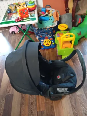 Продам автокресло-переноску Stokke BeSafe Донецк