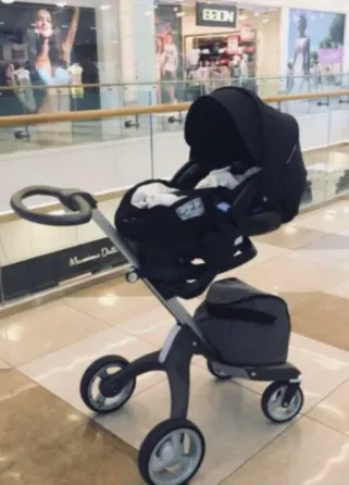 Продам коляску Stokke Донецк