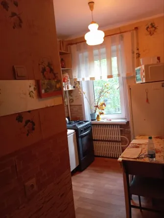 Продажа 1 к кв на Текстильщике, ул. Островского, 3 эт./9 Донецк