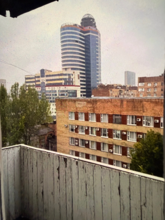 Продажа Просторной 3х Комнатной Квартиры в Ворошиловском Районе Площадь Ленина (Атлетик) Донецк