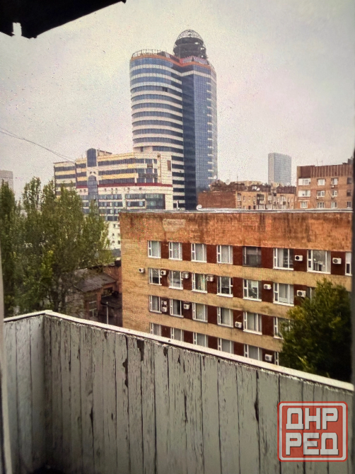 Продажа Просторной 3х Комнатной Квартиры в Ворошиловском Районе Площадь Ленина (Атлетик) Донецк - изображение 4