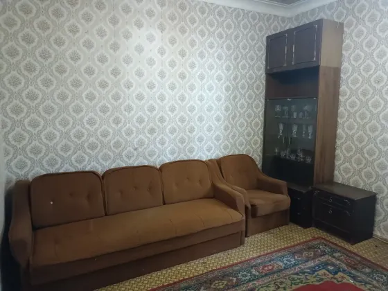 сдам 2х комн квартиру в киев. р-не, пл. шахтерская, хорошая, есть все. Донецк
