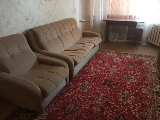 сдам 2х комн квартиру в киев. р-не, пл. шахтерская, хорошая, есть все. Донецк