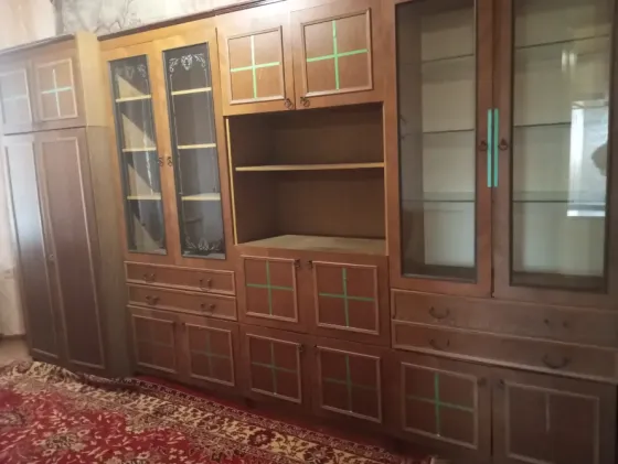 сдам 2х комн квартиру в киев. р-не, пл. шахтерская, хорошая, есть все. Донецк
