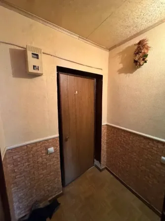 1-ком кв Площадь Грибиниченко остановка 3-5 Макеевка