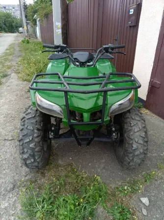 Продам квадрик Макеевка