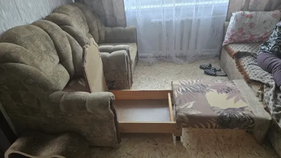 Продам диван и два кресла Донецк