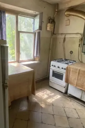 двухкомнатная по Капитана Ратникова Донецк