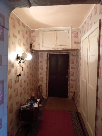 Продам 2-х комнатной квартиры Макеевка, Западная, ул. Минина, (ориентир ост. Шоколад Макеевка