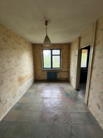 Продам 2х комн квартиру Калининский район, Калининский рынок, 50й Гвардейский дивизии Донецк