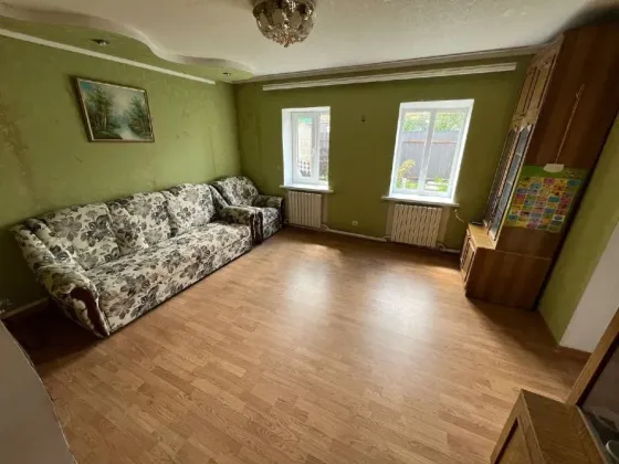 Продам большой дом, 4 комнаты, пос. Базарный Донецк