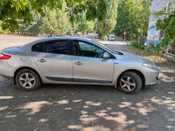 Продам Renault fluence Торез
