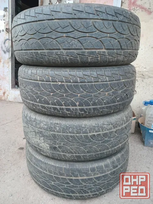 Продаю комплект резины 245 60 18 Донецк - изображение 1