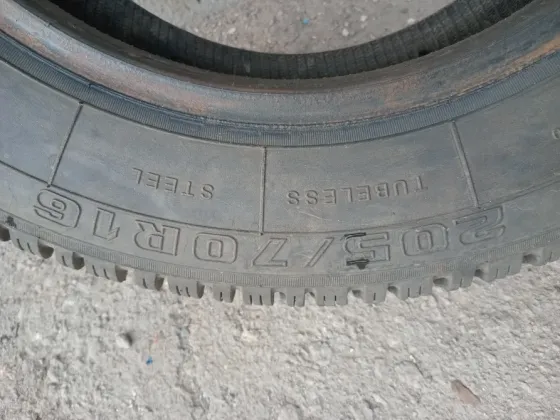 Продаю один скат 205 70 16,кама фламе Донецк