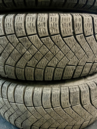 Продам Pirelli ICE ZERO FR Шины зимние 195/65 R15 95T Донецк