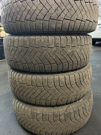 Продам Pirelli ICE ZERO FR Шины зимние 195/65 R15 95T Донецк