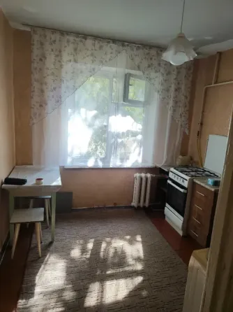 2-х ком кв м-н Зеленый Танк Горняцкий район Макеевка