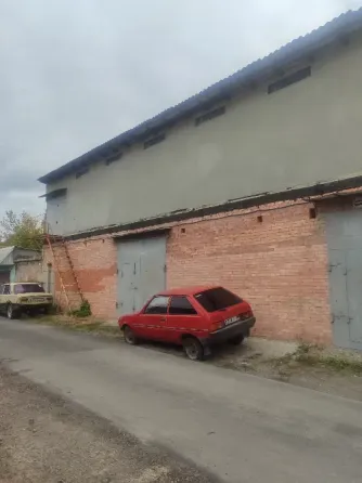 Сдам большой гаражный бокс Донецк