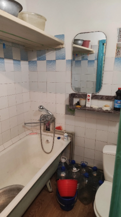 Ехать в офис и платить предоплату не нужно! Сдам 2к кв на Набережной по Шевченко.Вода по графику.ан Донецк