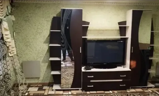 Дом 3 комнаты! Пролетарский район. Донецк