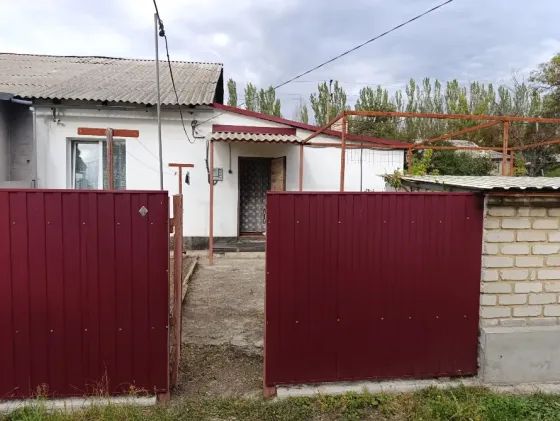 Продается 2-х комн. дом (кв-ра на земле) г.Донецк, пос.Абакумова Донецк