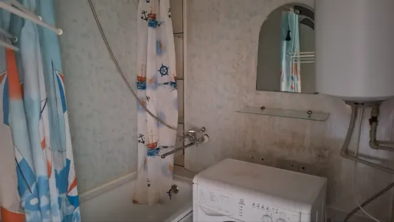 Сдам 1 к.кв 20 жмр , пр. Строитлей Мариуполь