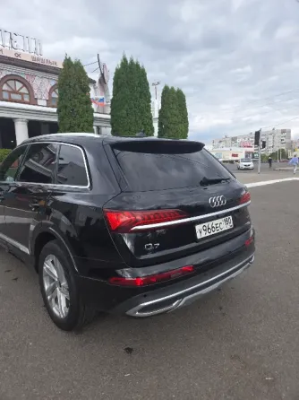 Ауди Q7 Донецк