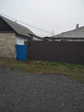 Продаю недорого квартиру на земле в Пролетарском районе. Донецк