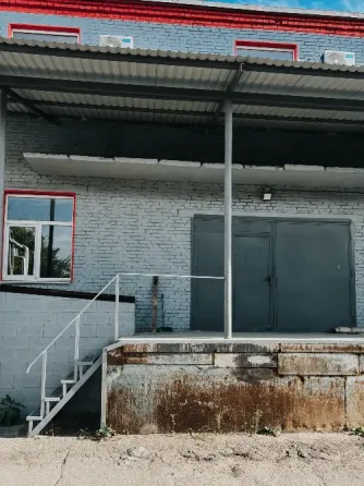 Аренда склада 300 м² для бизнеса | с рампой, офисом и отоплением | Буденновский район Донецк