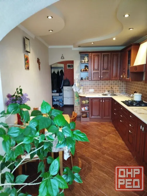 Продам 3х комн квартиру в Ленинском районе Донецк - изображение 1