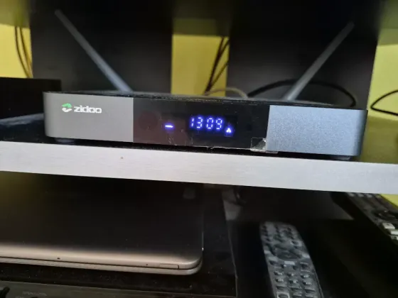 TV Box ( Медиаплеер) ZIDOO Z 9x - 2/ 16G - 10500р. ( торг) Макеевка