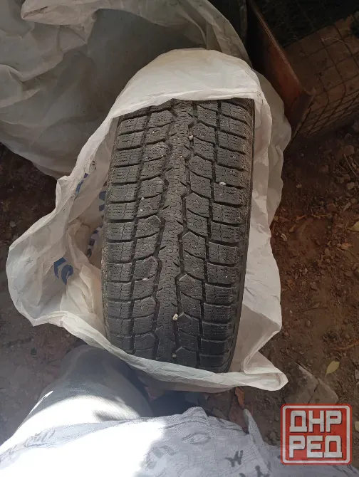 Продам зимние шины 225\60\r18 Донецк - изображение 1