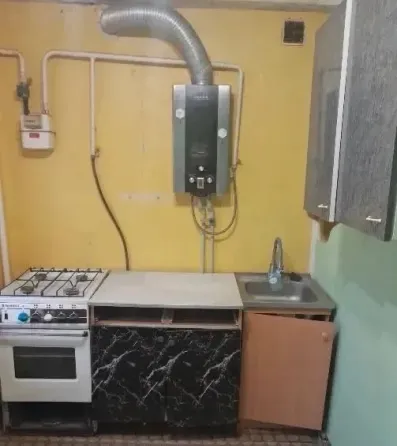 Продажа трешки комсомольский Макеевка