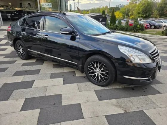 NISSAN TEANA Донецк