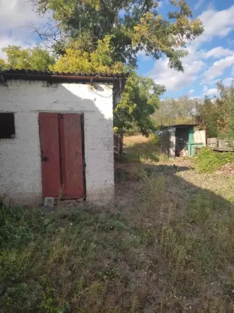 Продам дом/квартиру в городе Луганск поселок Тепличное Луганск