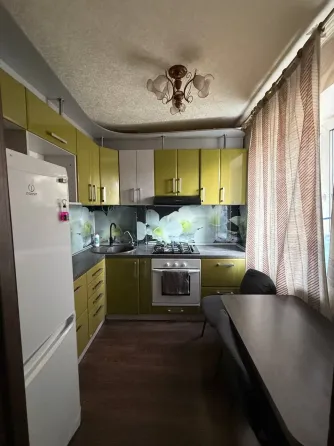 Сдам 3 комн., Радуга Донецк