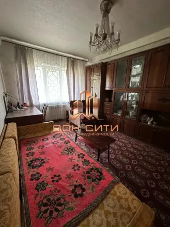 3-комнатная квартира Калининский район, ул. 50-й Гв. Дивизии. (ориентир Парк Строитель) Донецк