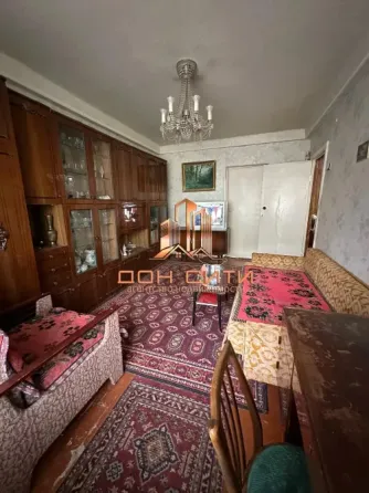 3-комнатная квартира Калининский район, ул. 50-й Гв. Дивизии. (ориентир Парк Строитель) Донецк