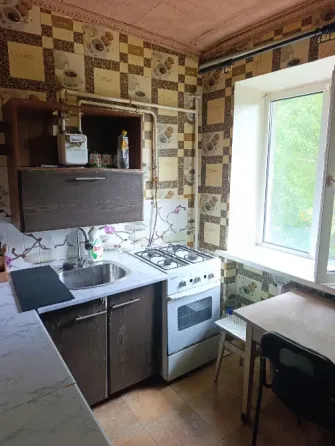 Сдам квартиру в Макеевке, ул. Ленина 127 Макеевка