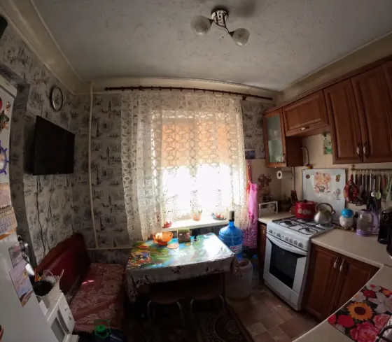 Продам 2к.кв. Парк Горького Донецк