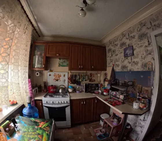 Продам 2к.кв. Парк Горького Донецк