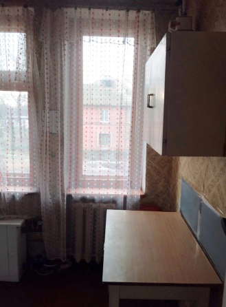 Продажа 3-х комнатной квартиры Макеевка. 18 линия, ул. Орджоникидзе, ориентир Дом со львом Макеевка