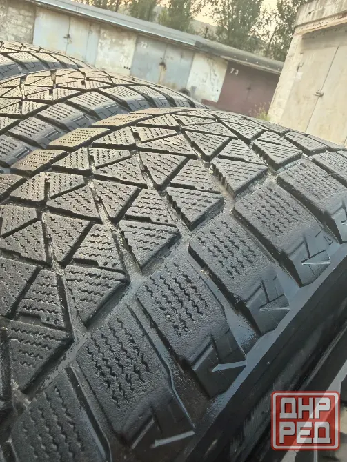 Продам шины BRIDGESTONE Blizzak 265/50R19 Донецк - изображение 1