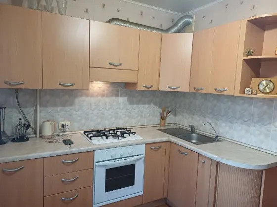Продам 2-х комн. кв-ру в Ленинском районе, Пухова Донецк