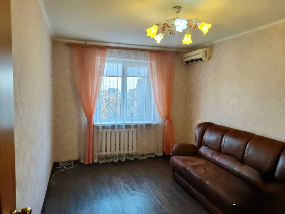 Продажа 2 комн. квартиры, ул. Стаханова (Петровский р-н) Донецк