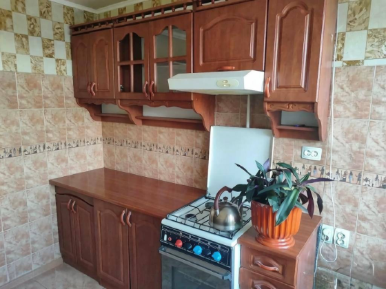 Продажа 2 комн. квартиры, ул. Стаханова (Петровский р-н) Донецк