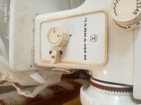 Продам новую швейную машинку чайка Макеевка