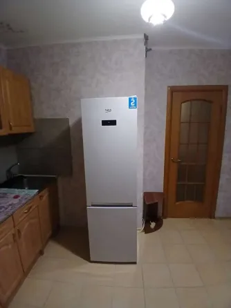 1комн.кв., 2/5эт., кирпич, общ. площадь 33м², комн.17м², кухня 7м², обычное жилое состояние Донецк
