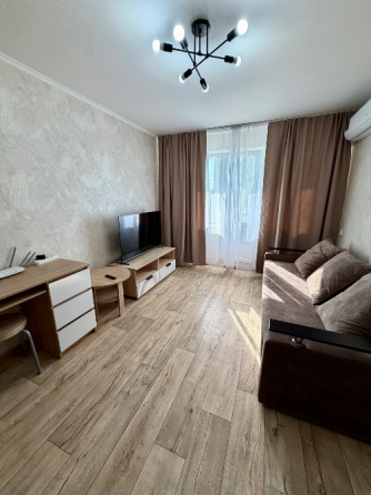 Продам 3 к квартиру в Приморском районе Мариуполь