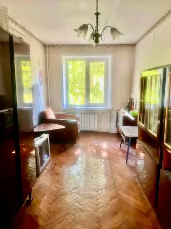 Продается 3 комнатная квартира. Мариуполь